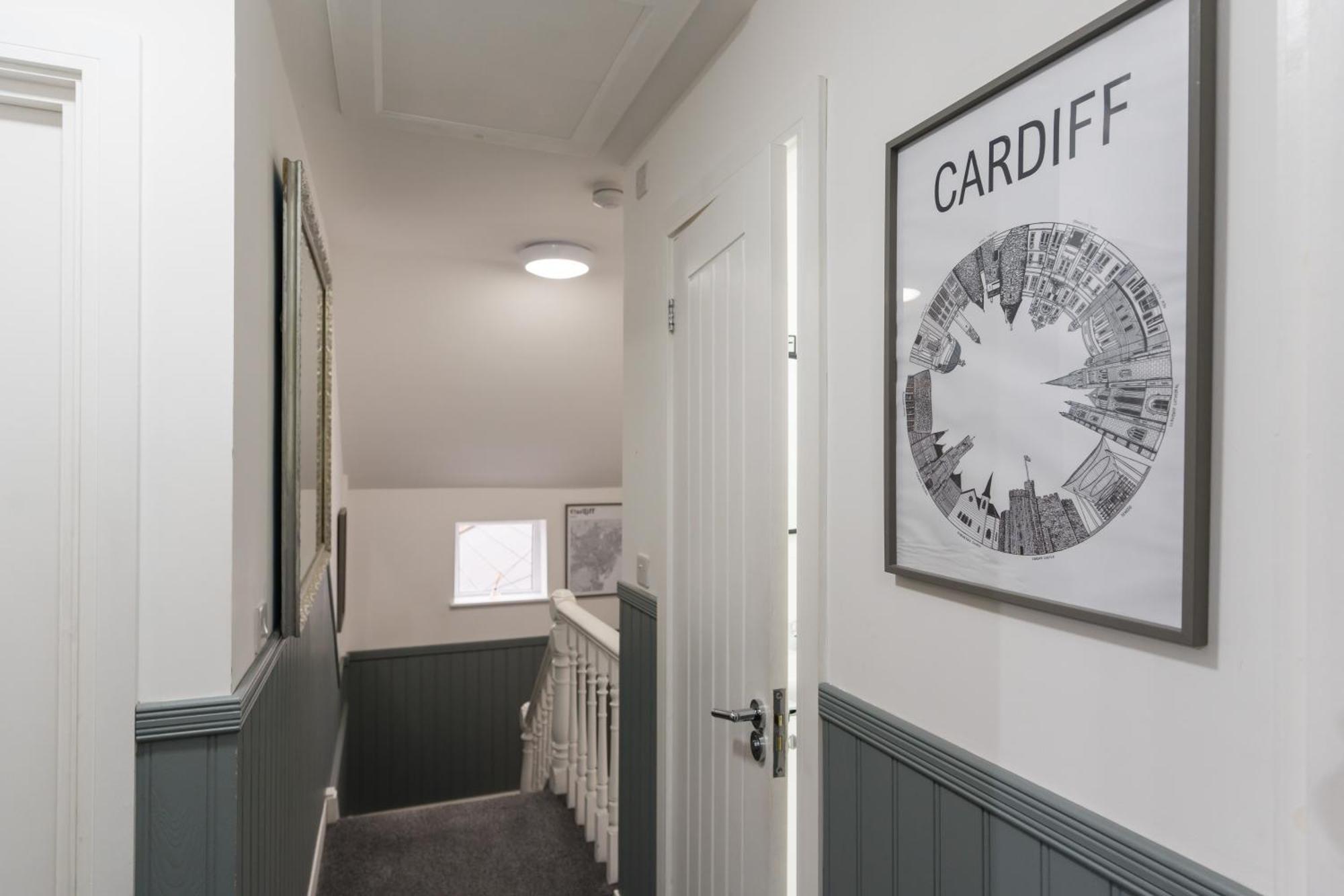 Nottage House Premier Apartments Cardiff Room photo